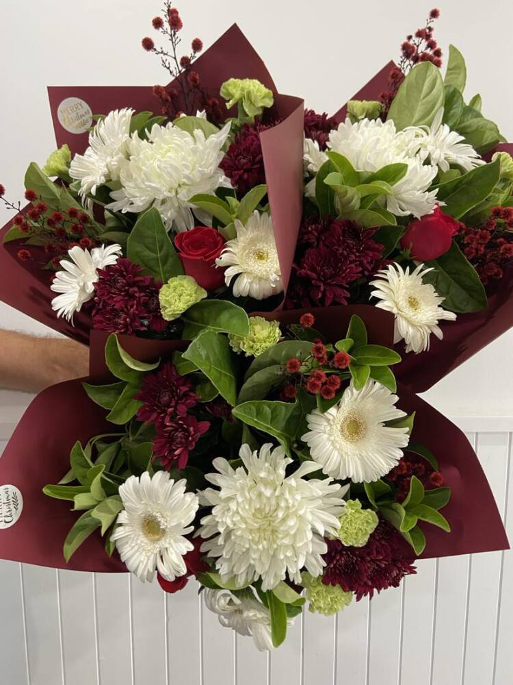 Mixed Christmas Bouquet