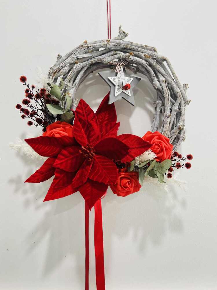 Red Christmas Wreath