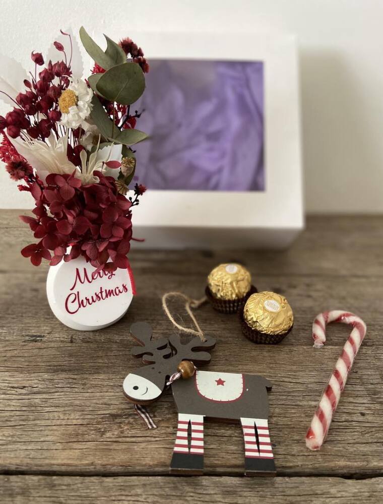 Small Christmas Gift Box 