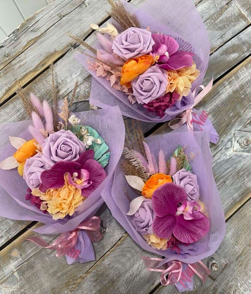 Mothers Day Everlasting Posy 